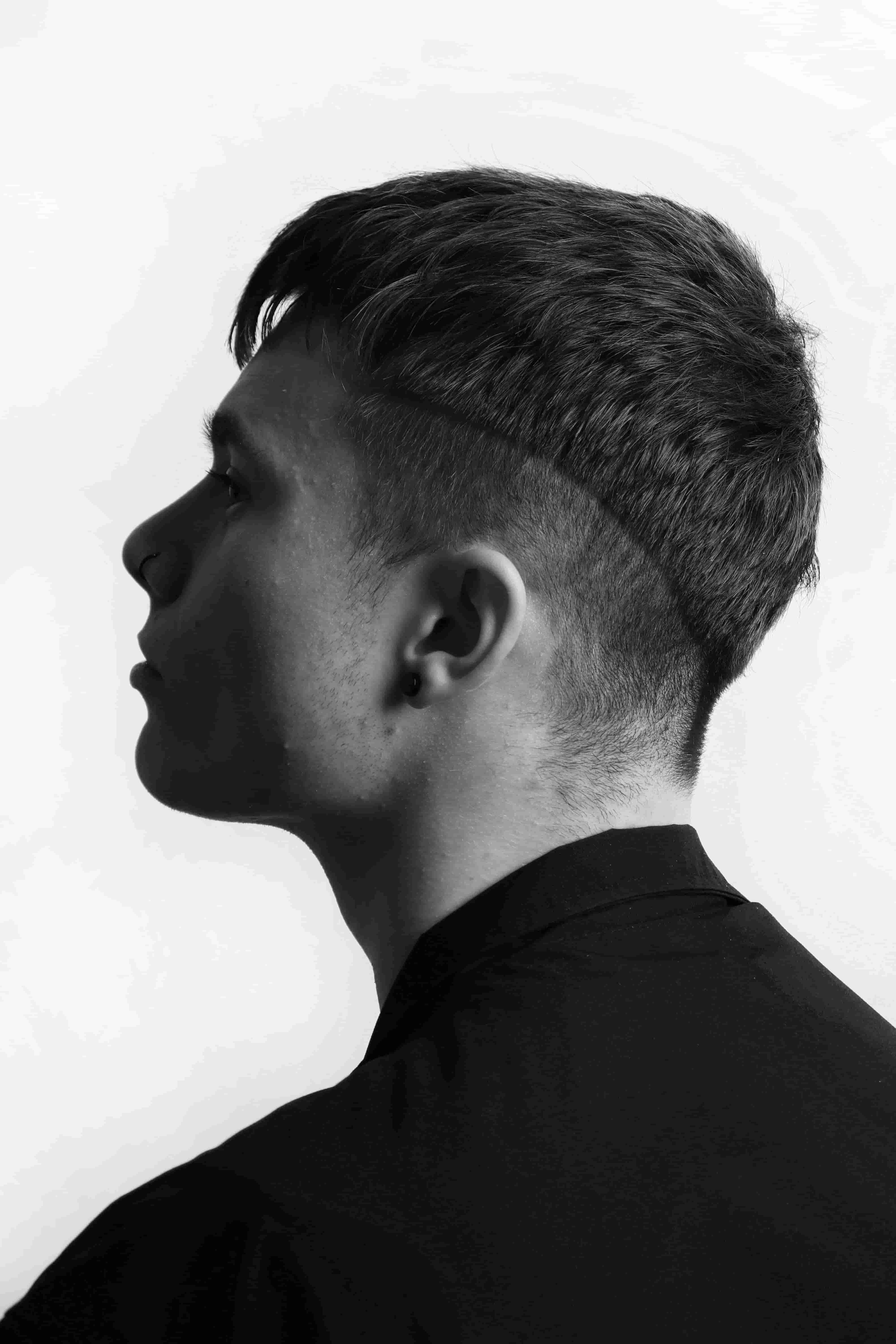 Men's cut profile